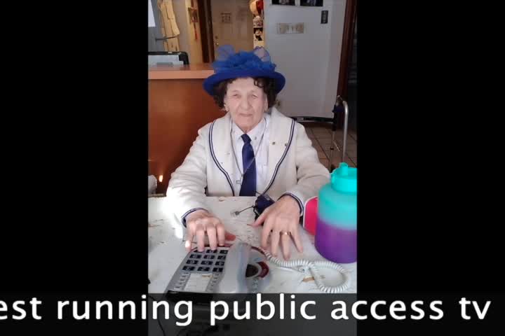 Thumbnail image for A Chat With Glendora